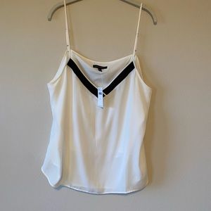 New with tags women’s camisole from White House black